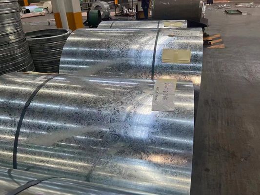 Painel de telhado corrugado Z120g Chapa de espangular galvanizado Chapa de aço revestido com zinco Aço estrutural SS550GD Aço galvanizado